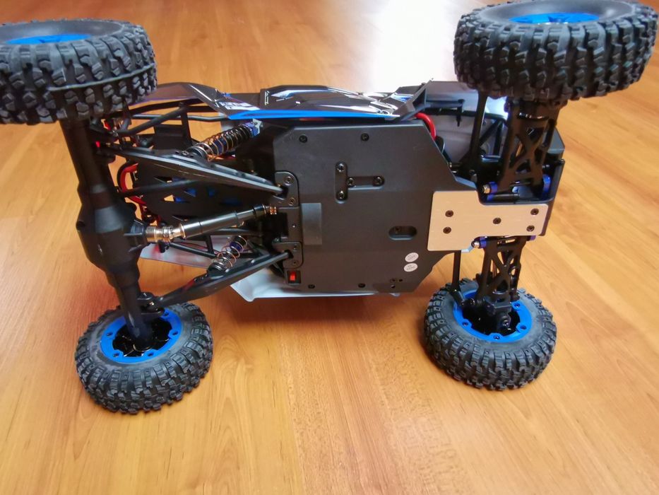 Carro RC Wltoys 12428-B PRO 12427-B Crawler Lipo 2,4Ghz