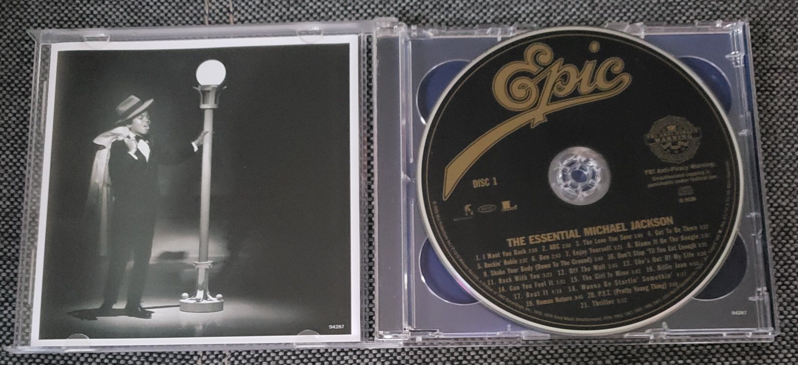 Michael Jackson The Essential USA 2xCD E2K94287