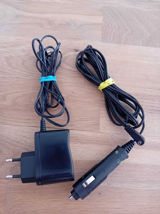 Mini TV Denver DFT-710 7" TFT/LCD a cores – Cabo para carro + Capa