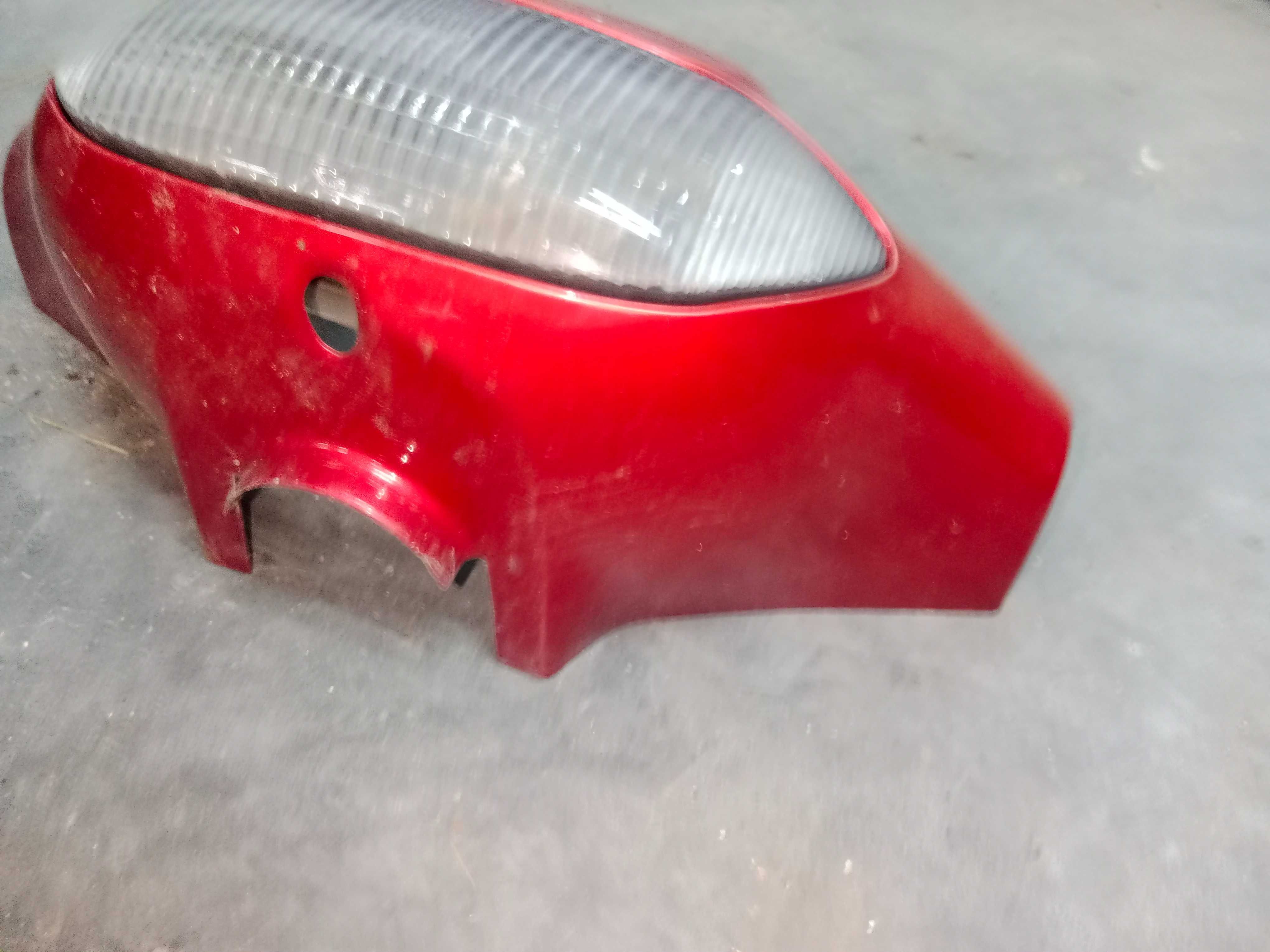 derbi vamos reflektor lampa przód obudowa osłona kierownicy lampy