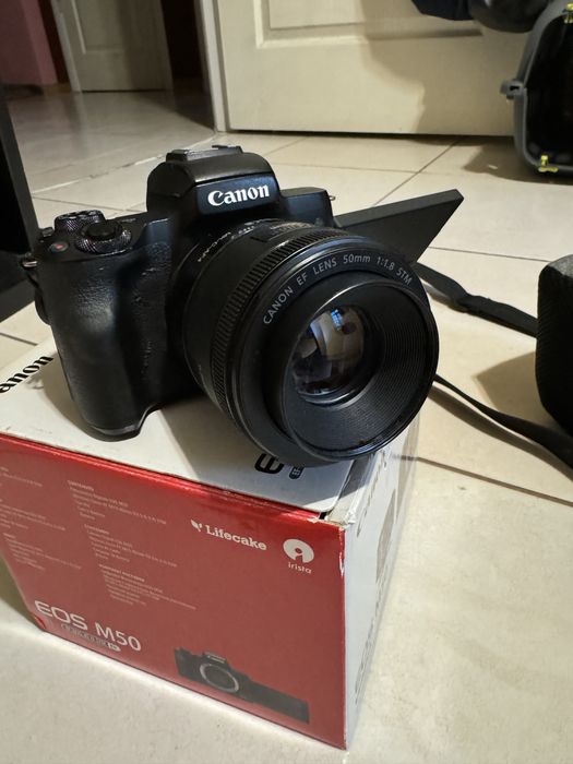 Canon m 50 + 3 обєктива sigma 10-20mm canon 50mm canon 75-300