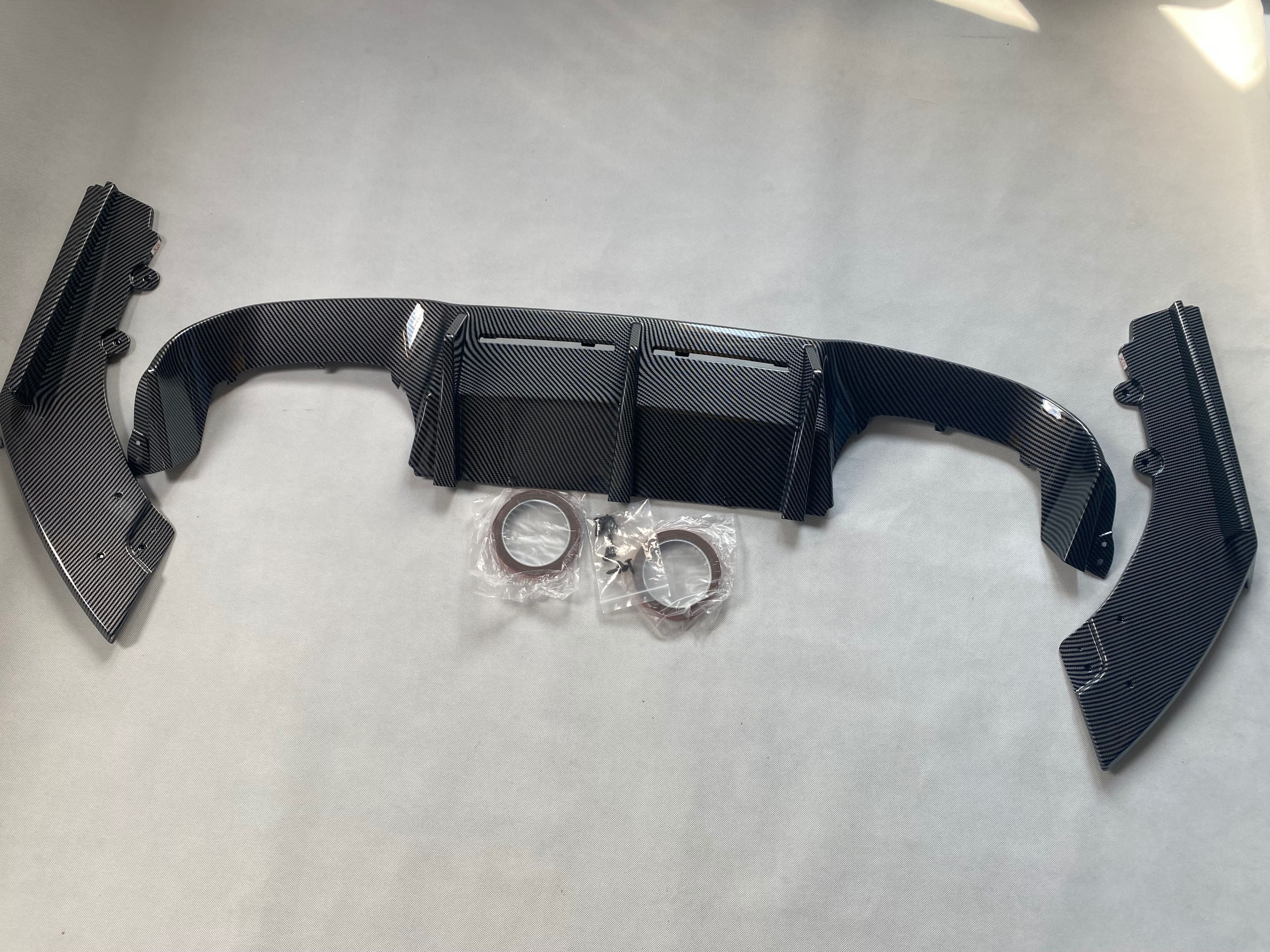 Dyfuzor Dokładka Tył Spoiler BMW F87 M2 M2C CZARNY POŁYSK / CARBON