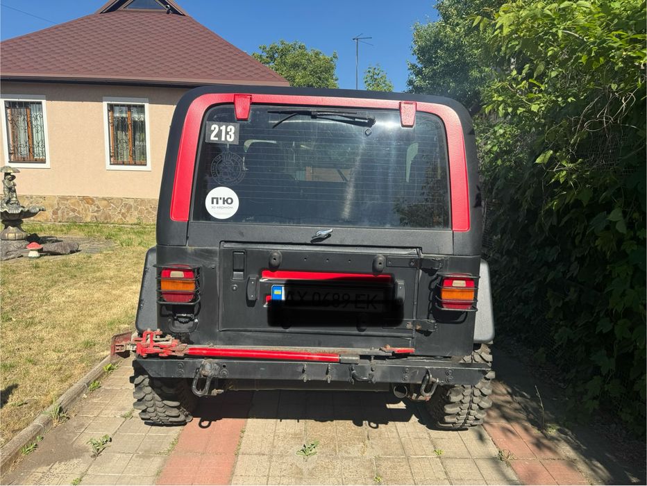 Авто jeep vrangler 1991