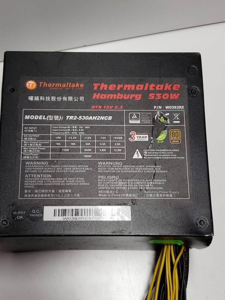 Thermaltake 530W Блок живлення