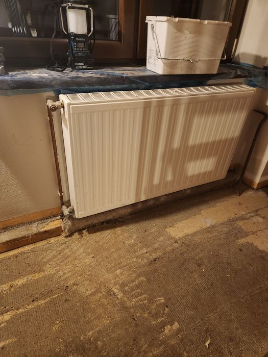 Grzejniki płytowe 120 cm