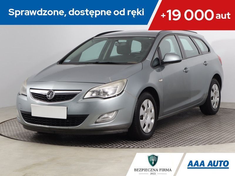 Opel Astra 1.7 CDTI, Salon Polska, Klima, El. szyby