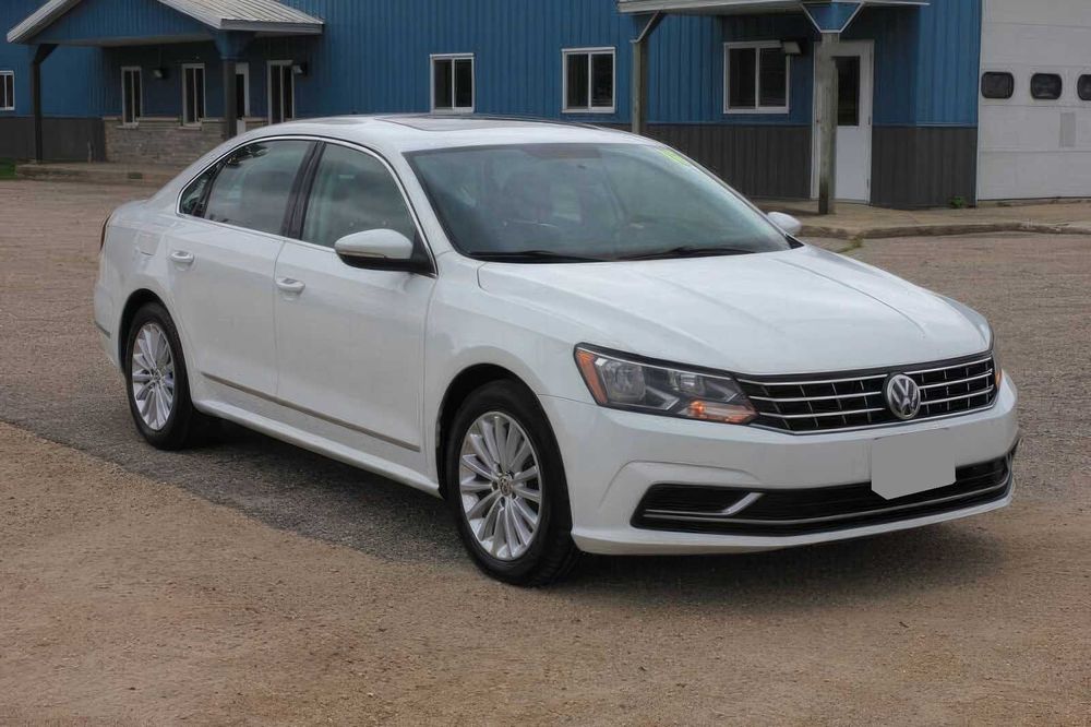 Volkswagen Passat      2016