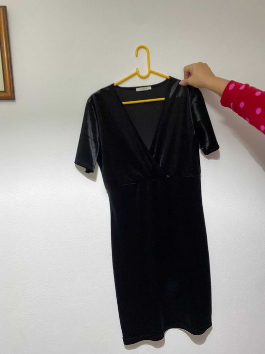 Vestido preto justo