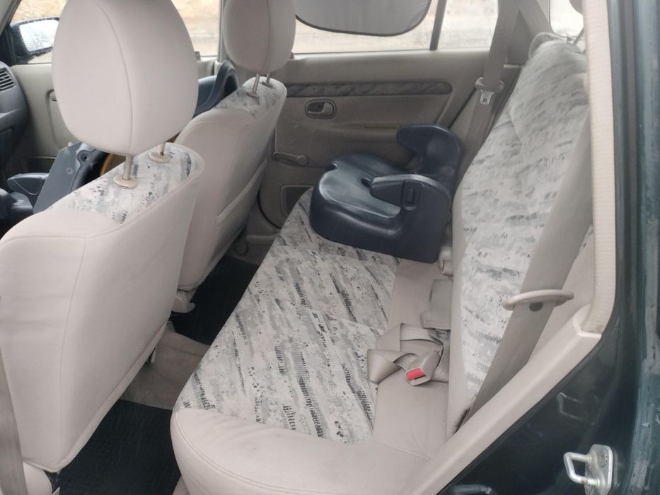 Mazda demio 1.3 gasolina