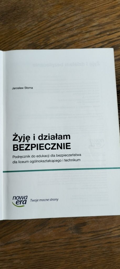 Żyję i działam bezpiecznie podręcznik