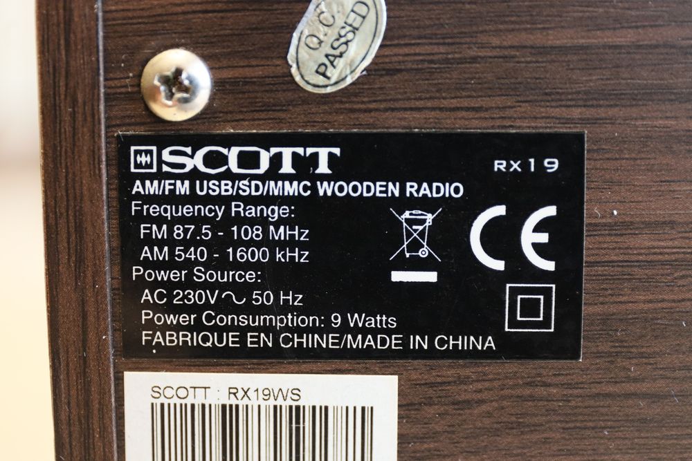 Scott  RX 19  , FM , USB , SD