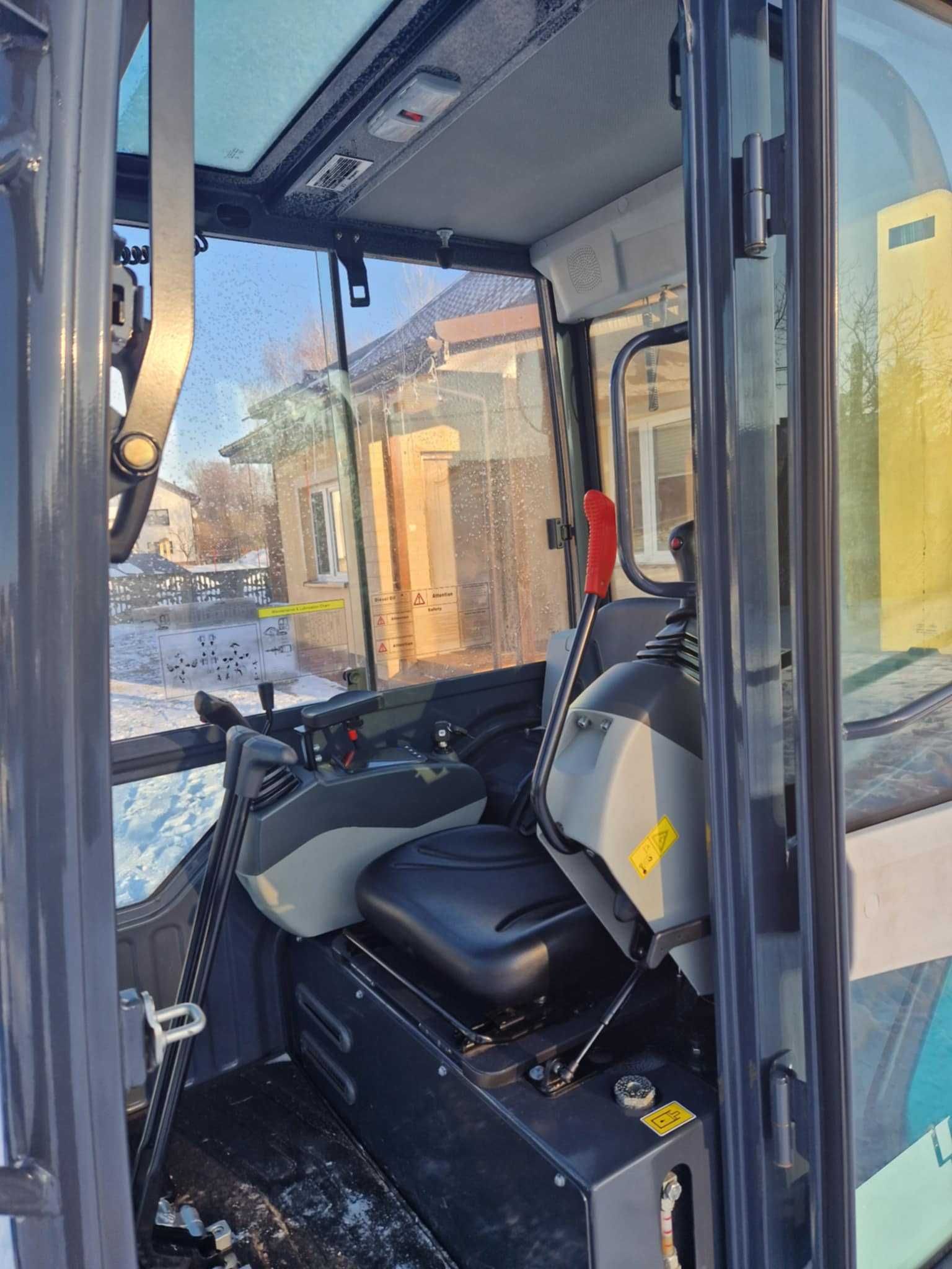 Wynajem Minikoparki 1,8T