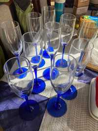 Kieliszki firmy Luminarc niebieskie vintage do szampana