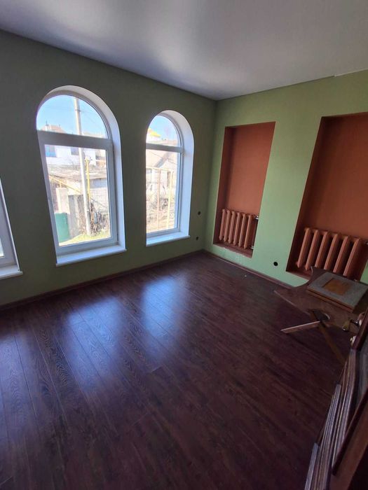 (13) Продам міцний 2-поверховий будинок в Сухому Лимані.