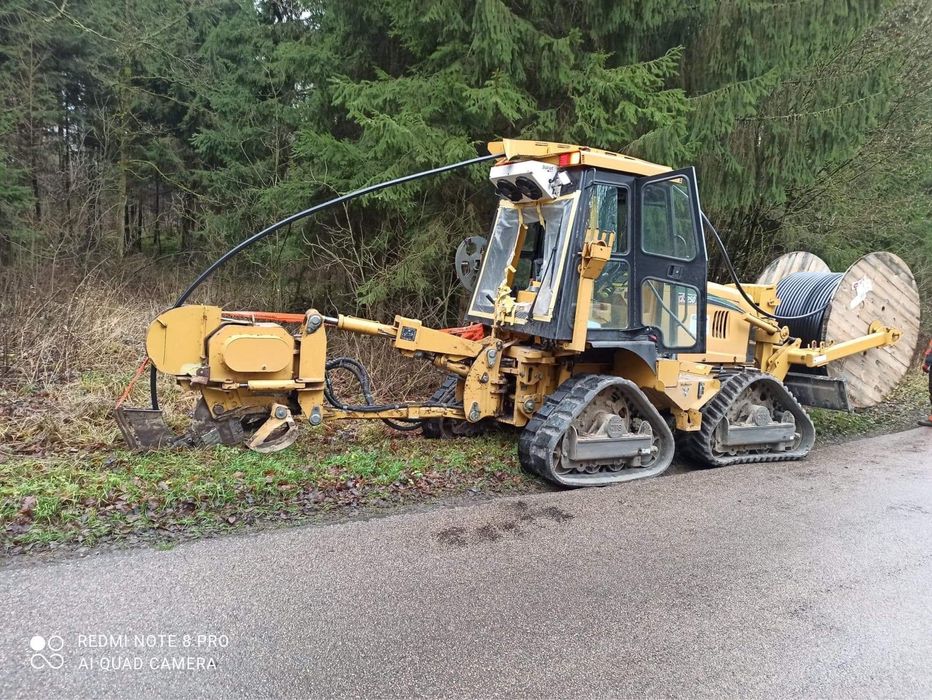 Wynajem pługoukładacza - telekomunikacja,energetyka