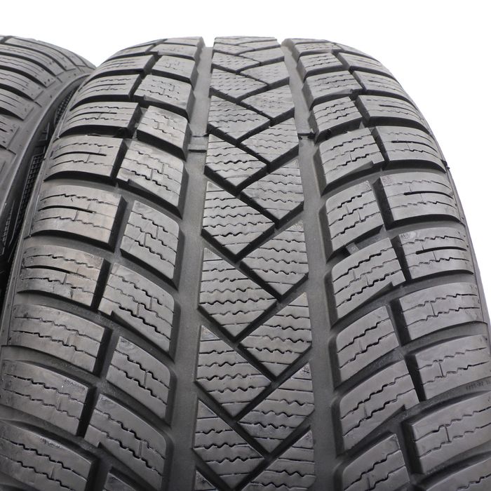 Opony 225/45/19 Vredestein 225/45R19 96V XL Zimowe 2022 7.2-8.2mm