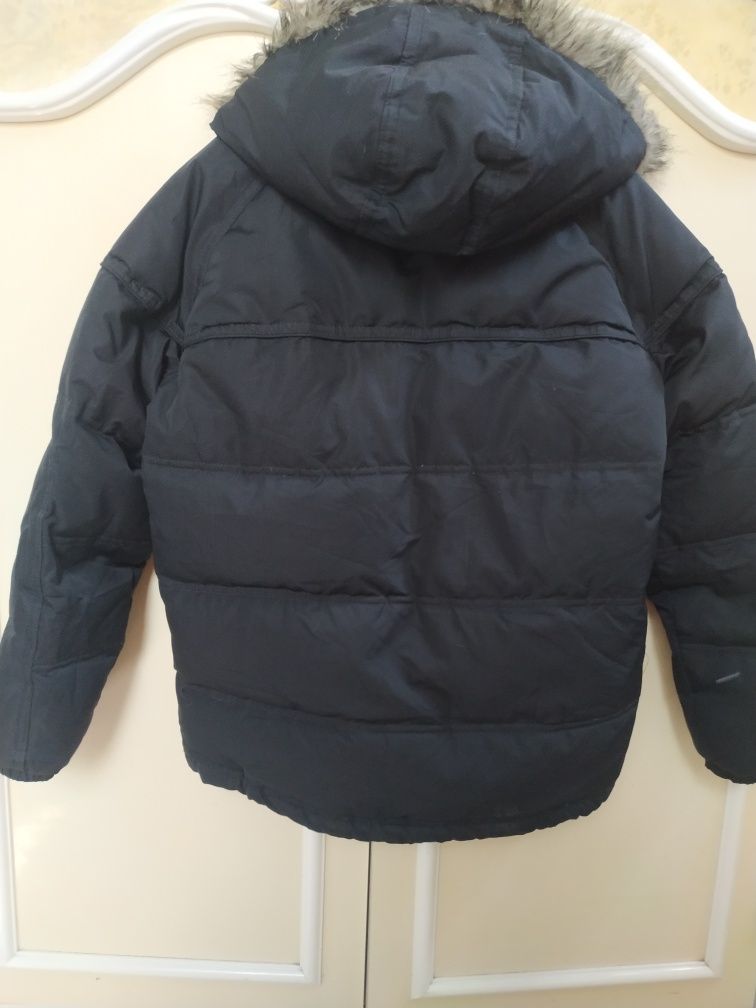 Reebok куртка пуховик р.140