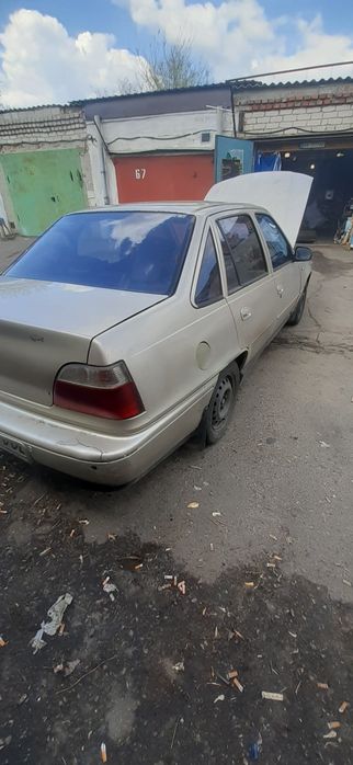 Деу Нексия 1.5 8 клапанов