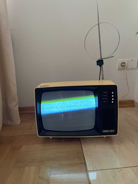 Telewizor Junost radziecki 402 BC