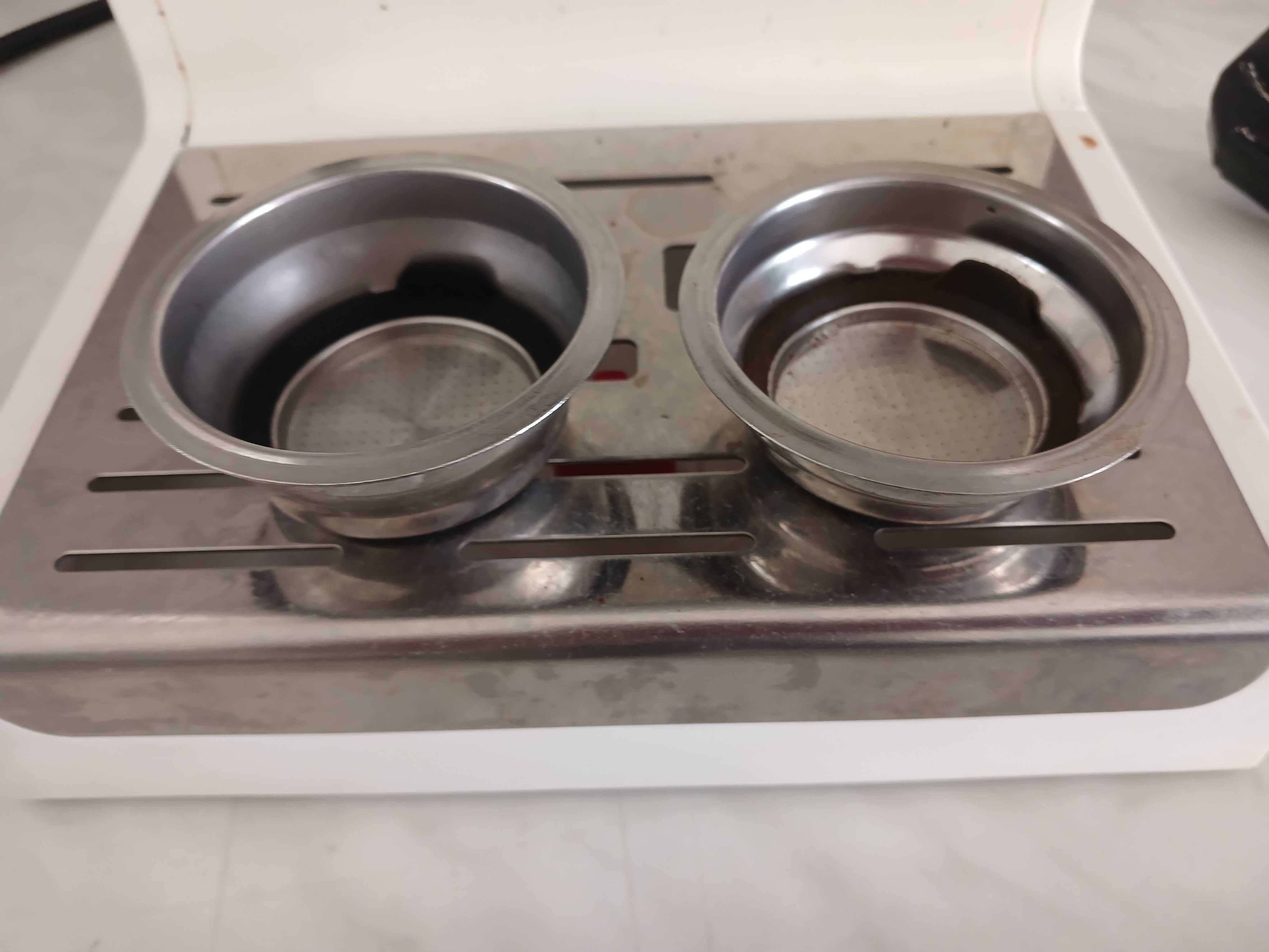Кавоварка ріжкова Delonghi ECP31.21 під ремонт