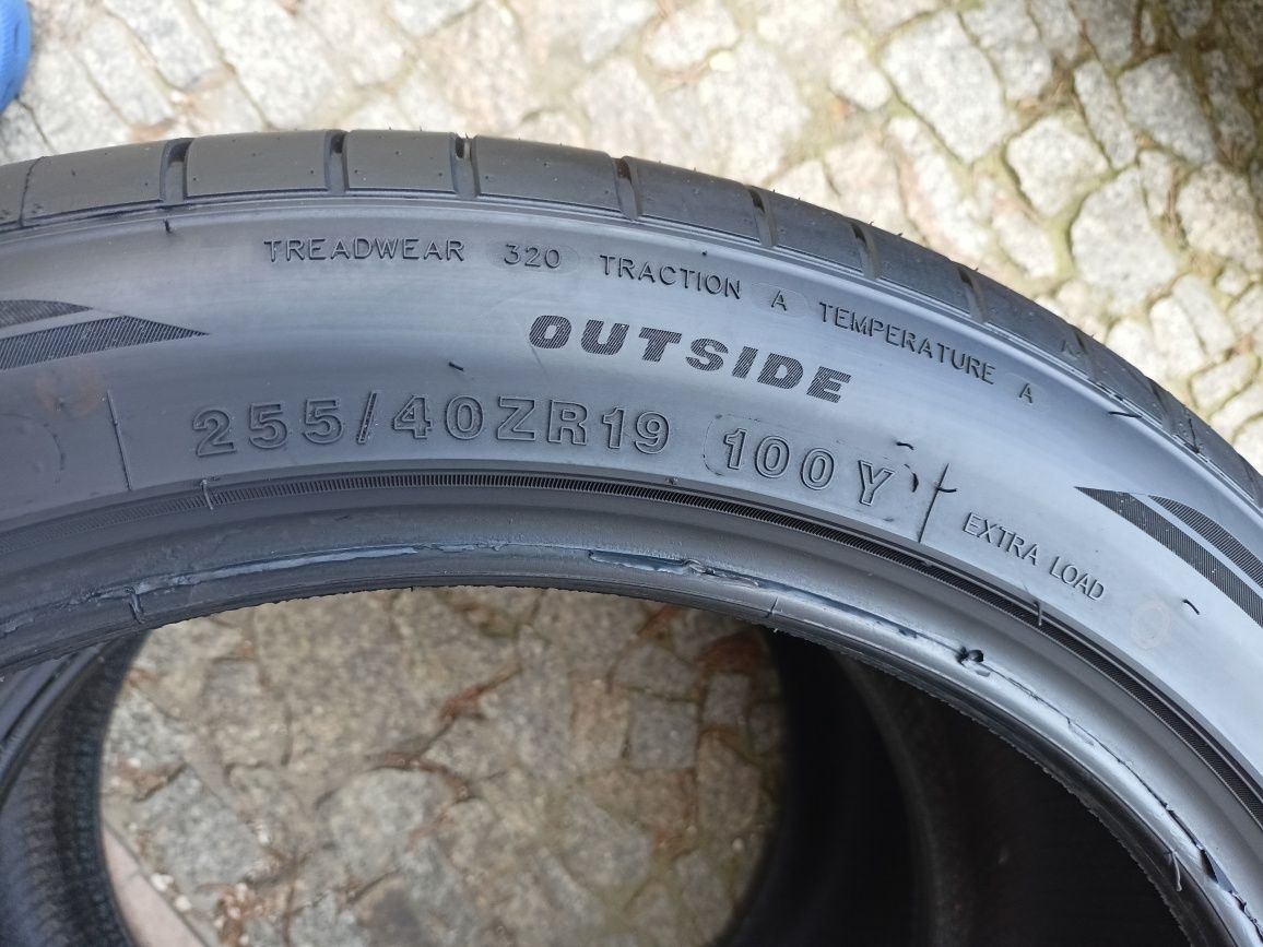 255/40 R19 XL. 100Y Tracmax X-Privilo TX3.  NOWE  .  Para 450zł