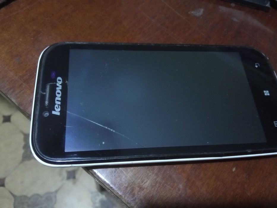 Мобильные телефоны на зап части или под востановление. Цена за все.