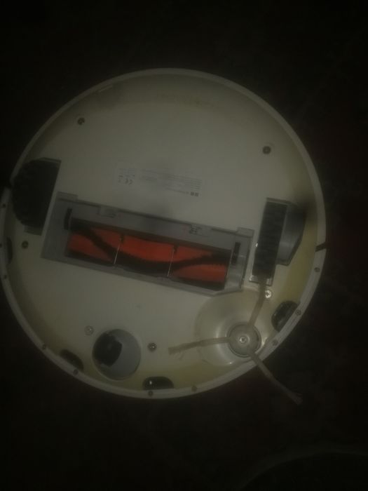 Полесос xiomi Robot  в отличном состоянии
