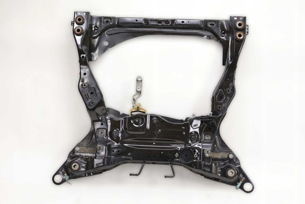 Підрамник передній Volvo S-60, V60, S-90, XC60, XC-90. Підрамник Volvo