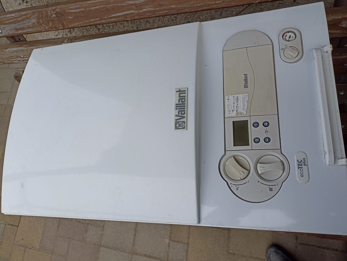 Vaillant ecoTEC plus 837
