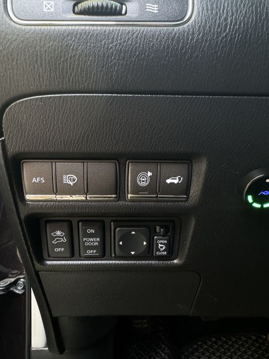 Infiniti QX-56 2010 5.6 ГБО офіціал