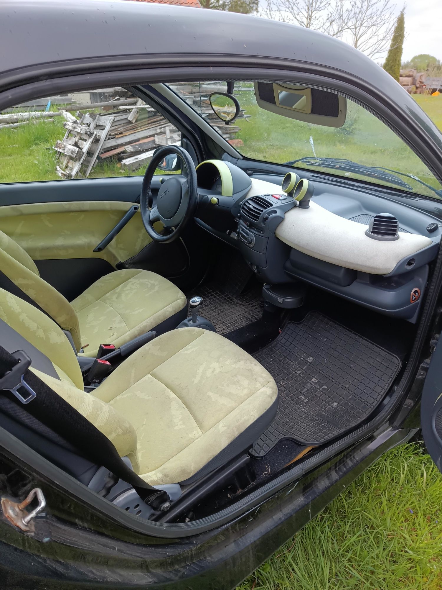 Smart ForTwo 2001 uszkodzony