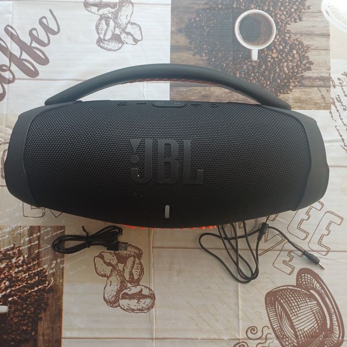 JBL Boombox 3 !!