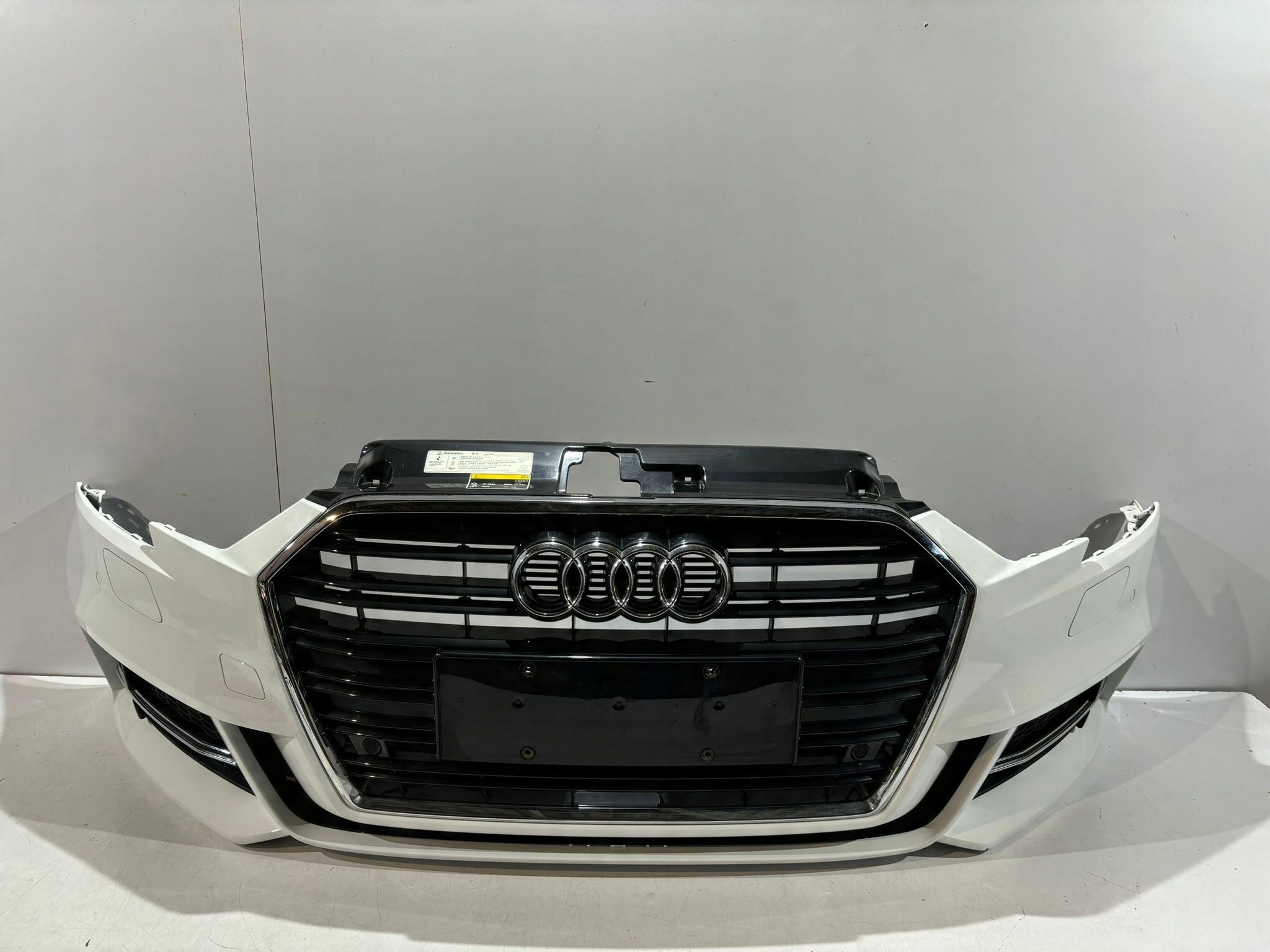 Audi A3 8V Lift s-line zderzak przedni - 15961
