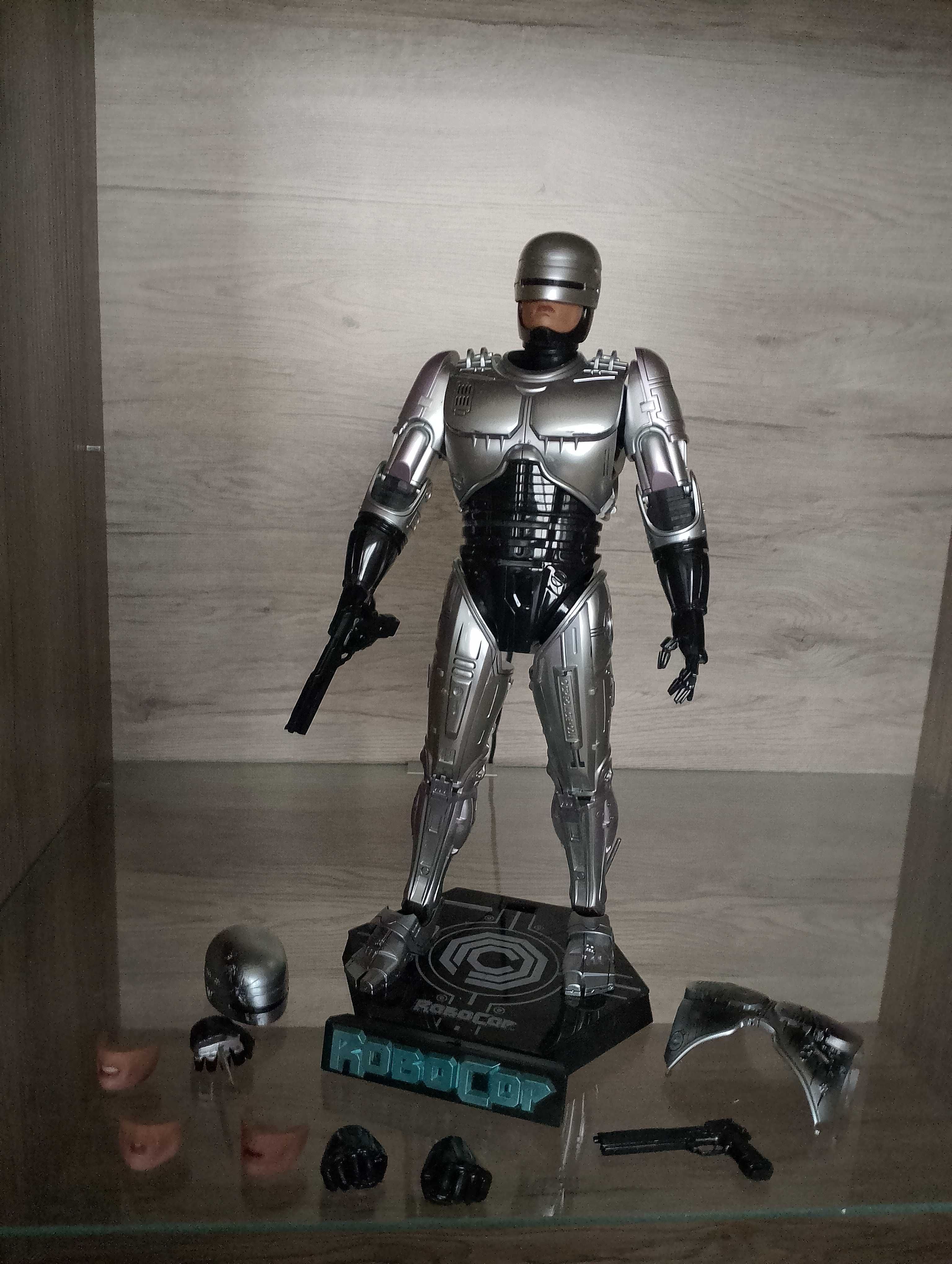 Hot toys Robocop