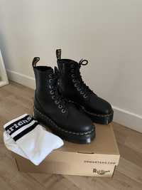 Dr Martens botas novas em pele pretas numero 37