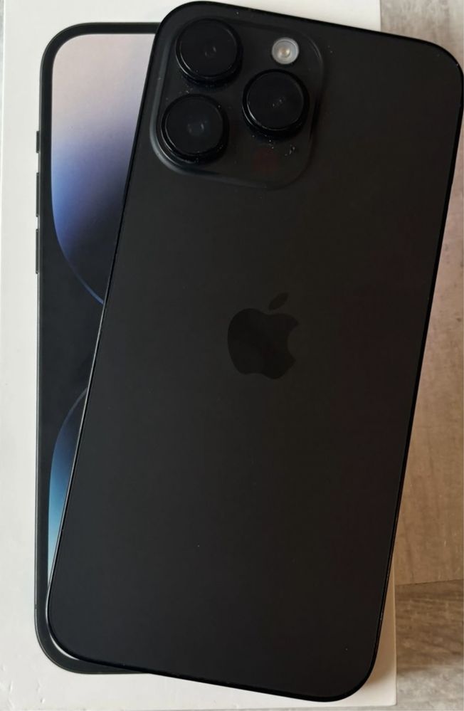 iPhone 14 Pro Max space black, od nowości w etui!