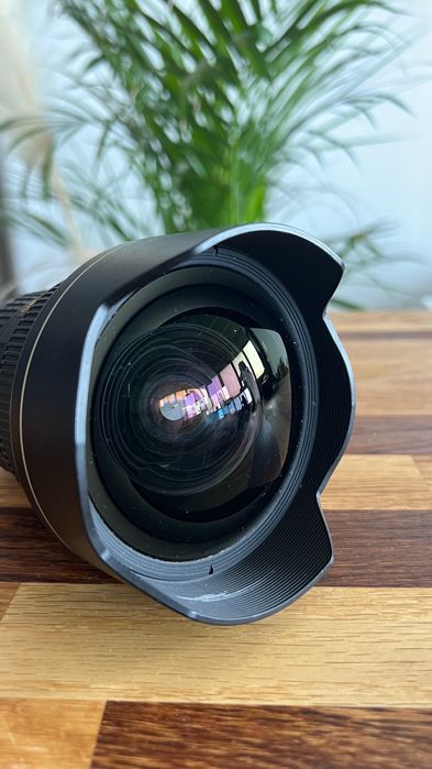 Nikon D800 plus 14-24 2.8. / 24-70 2.8 / 70-200 VR2 oraz dodatki.