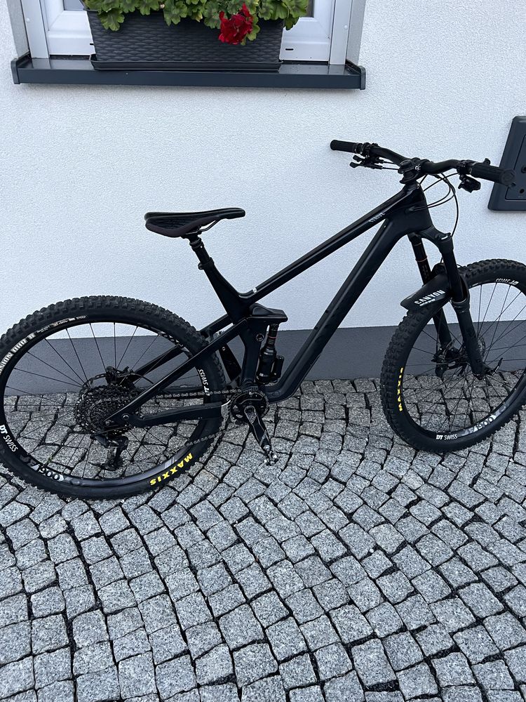 Canyon strive carbon