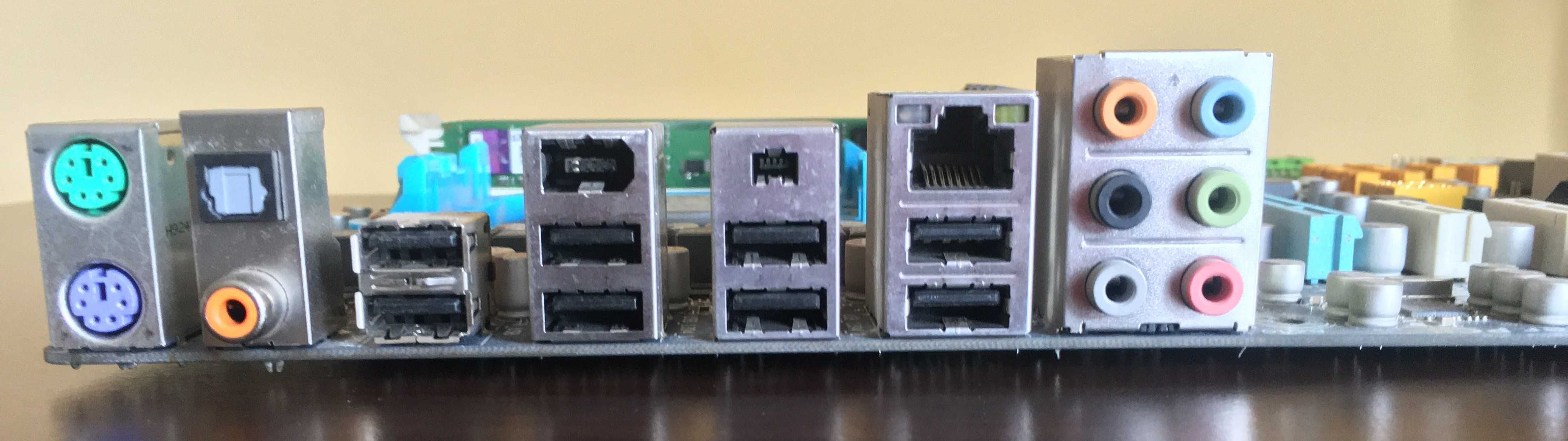Płyta główna Gigabyte GA-MA770T-UD3P (Rev.1.0)