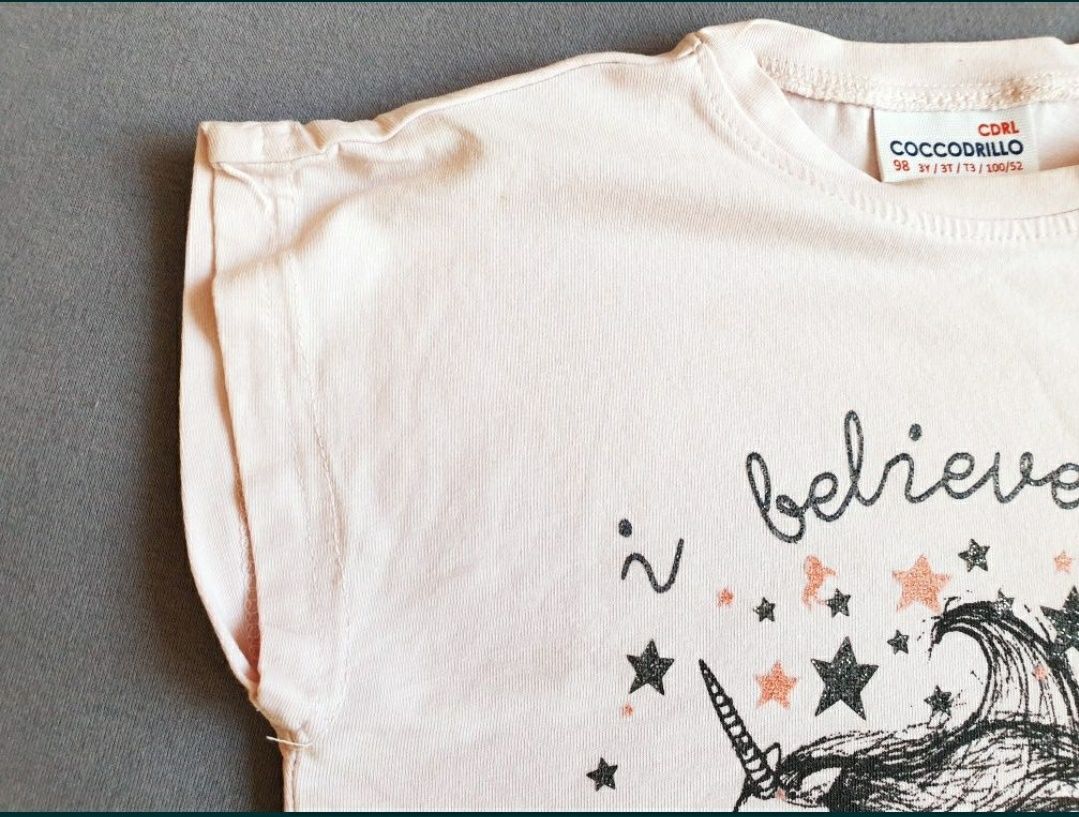 Słodka koszulka T-shirt Coccodrillo 98 różowa jednorożec idealna