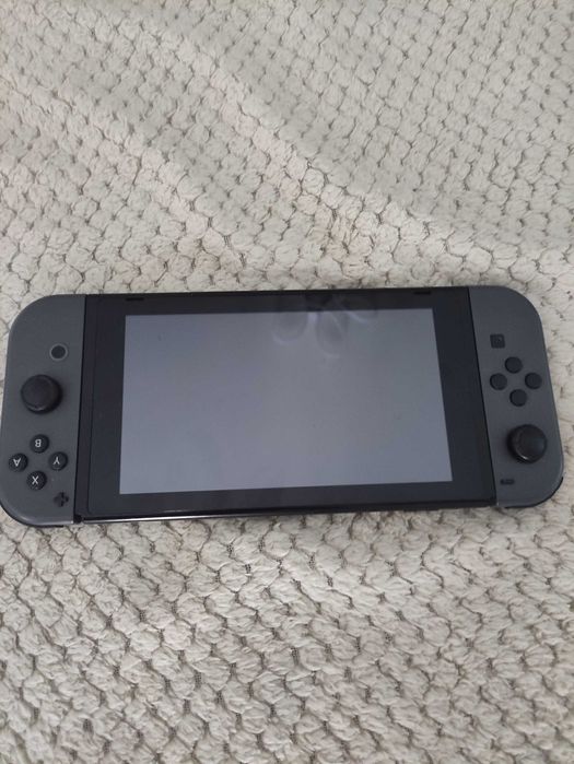 Nintendo Switch 1 cinzento com 6 jogos e joystick