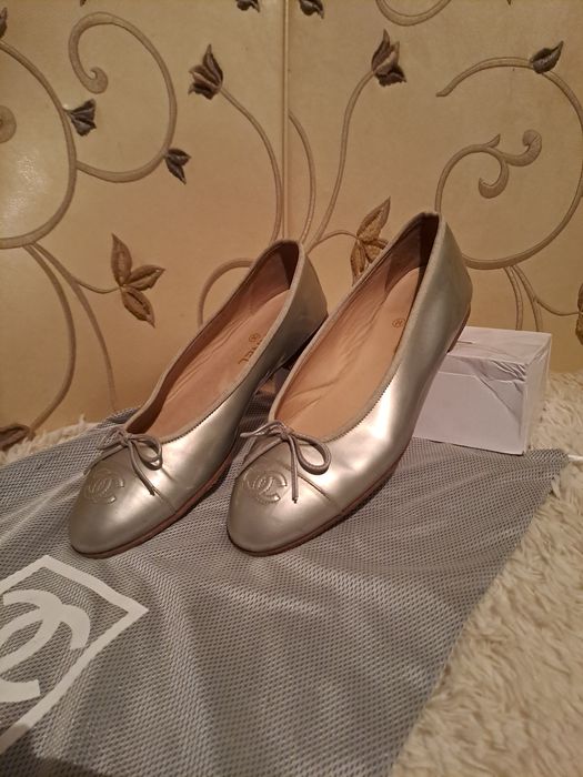 Orginalne Chanel Balerinki roz39/39,5logo kolor srebrno-kolarwo szary