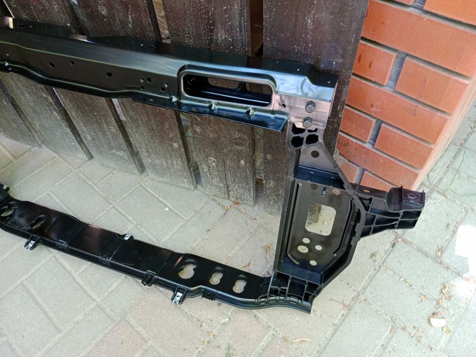 HYUNDAI I 2015 + pas przedni wzmocnienie