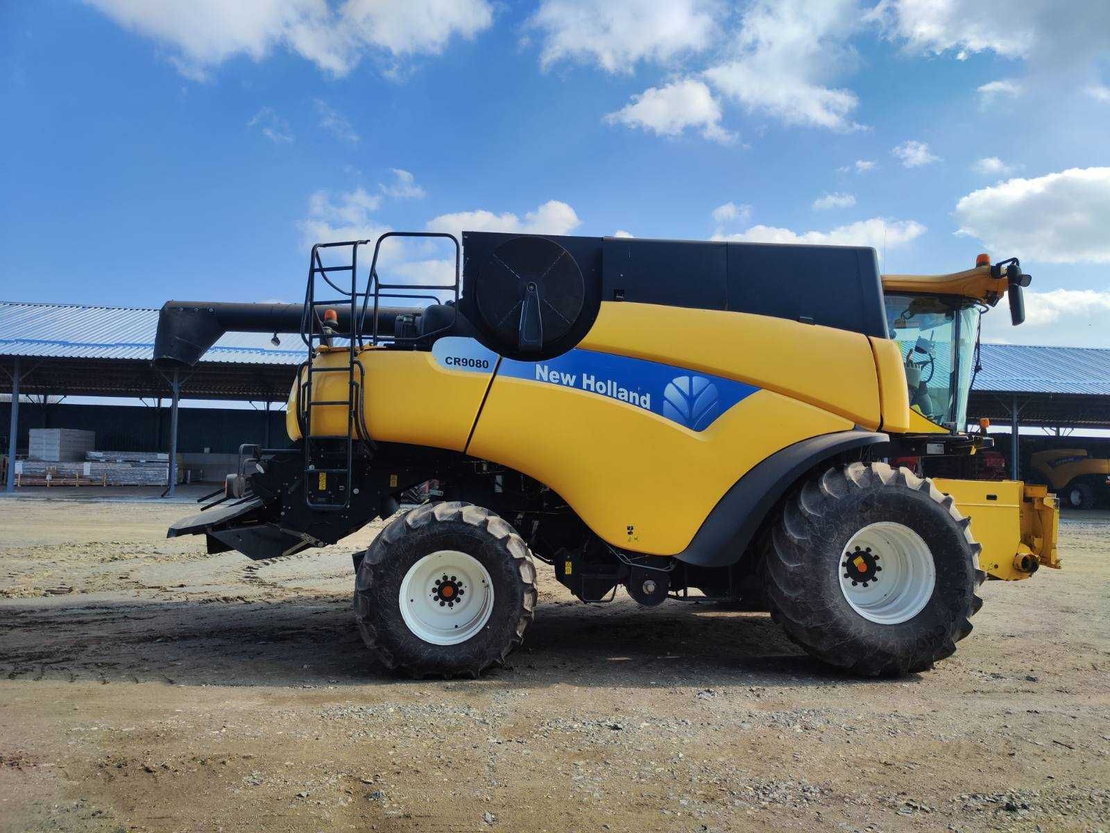 New Holland CR9080