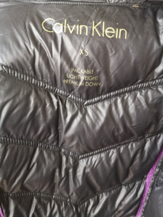 Тонкий пуховик Calvin Klein, S.