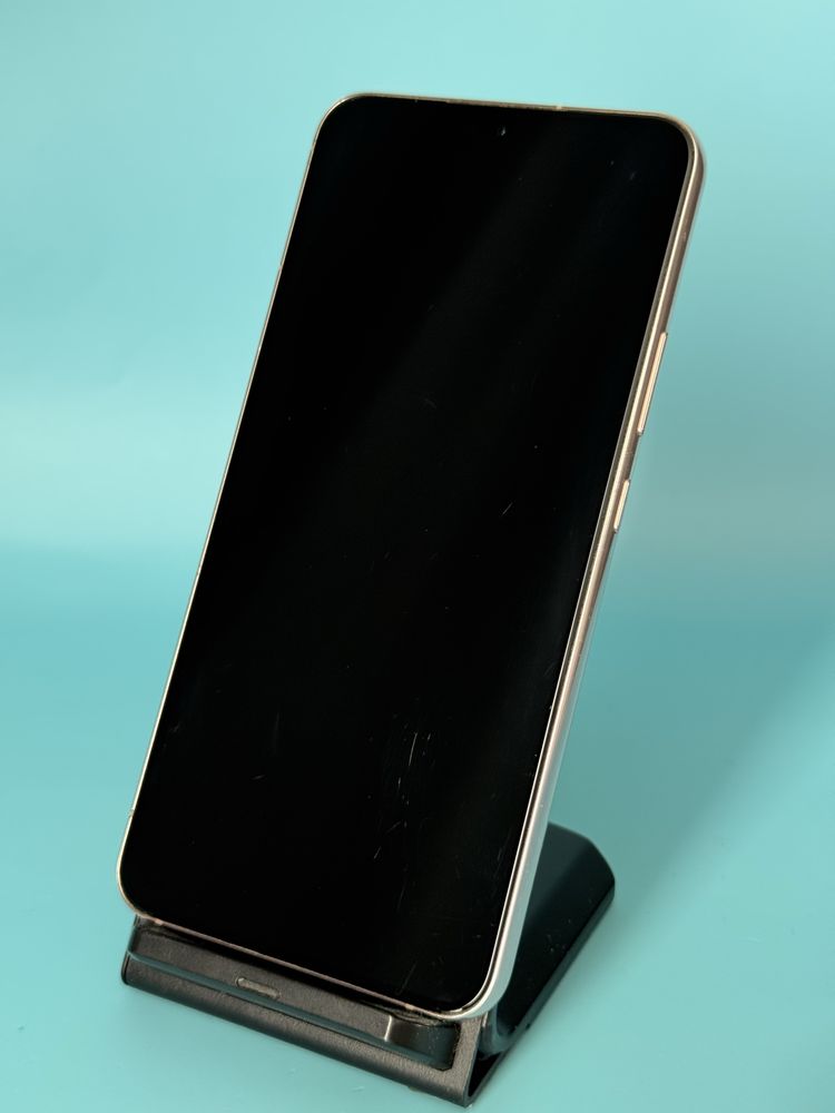 Samsung Galaxy S22 Plus 8/128GB S22+ (612) Гарантія