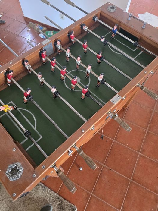 Mesa de Matraquilhos Vintage em Madeira Maciça – Modelo Café Antigo –