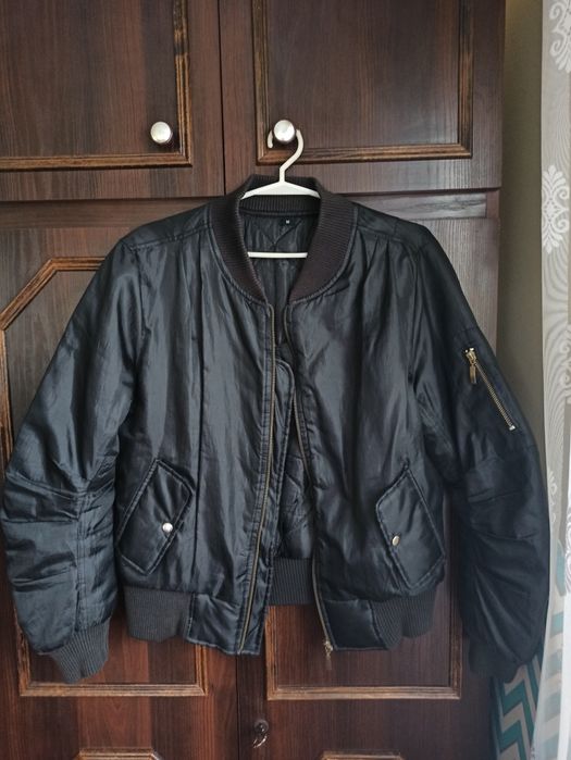 Kurtka bomberka, rozmiar M