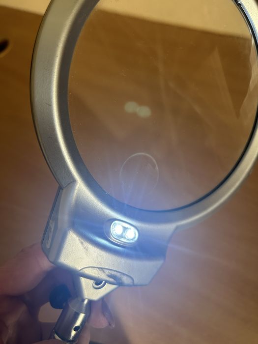 Лупа з підсвідкою