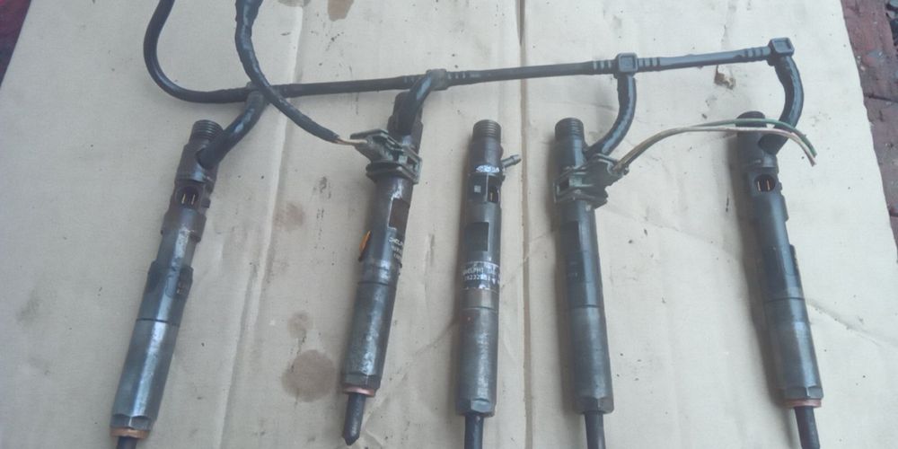 Форсунка 1.5DCI Delphi Megane 2 Clio 3 Scenic 2 Kangoo 2 Modus Nissan